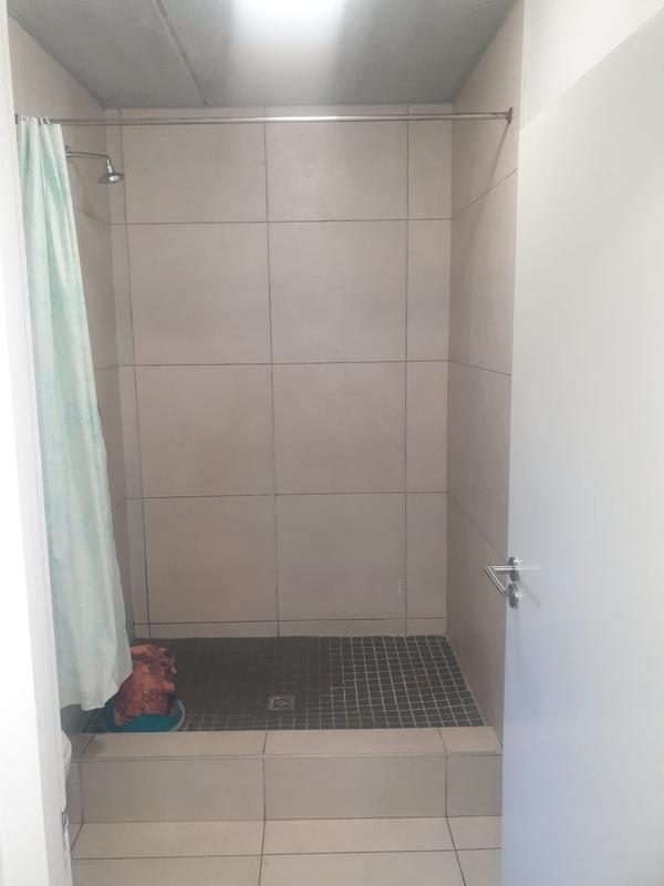 To Let 1 Bedroom Property for Rent in Pinelands Western Cape